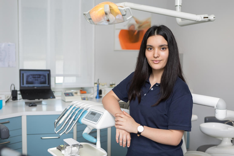 Zahnarzt Rohrbach – Dr. Zimmermann – Team – Gül Zahnarzt Rohrbach - Dr. Zimmermann - Team - Gül