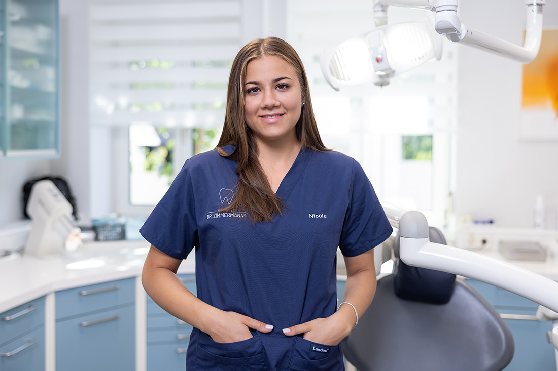 Zahnarzt Rohrbach – Dr. Zimmermann – Team – Nicole Zahnarzt Rohrbach - Dr. Zimmermann - Team - Nicole